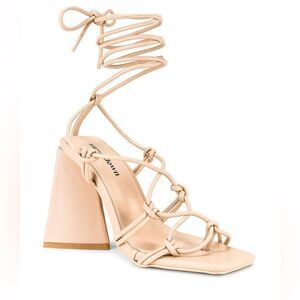 Superdown • Cara Heel in Tan